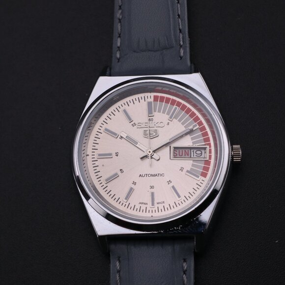 Vintage Seiko 5 Automatic 6309A Japanese Movement 17J D/D Men's Wrist Watch - Picture 6 of 15